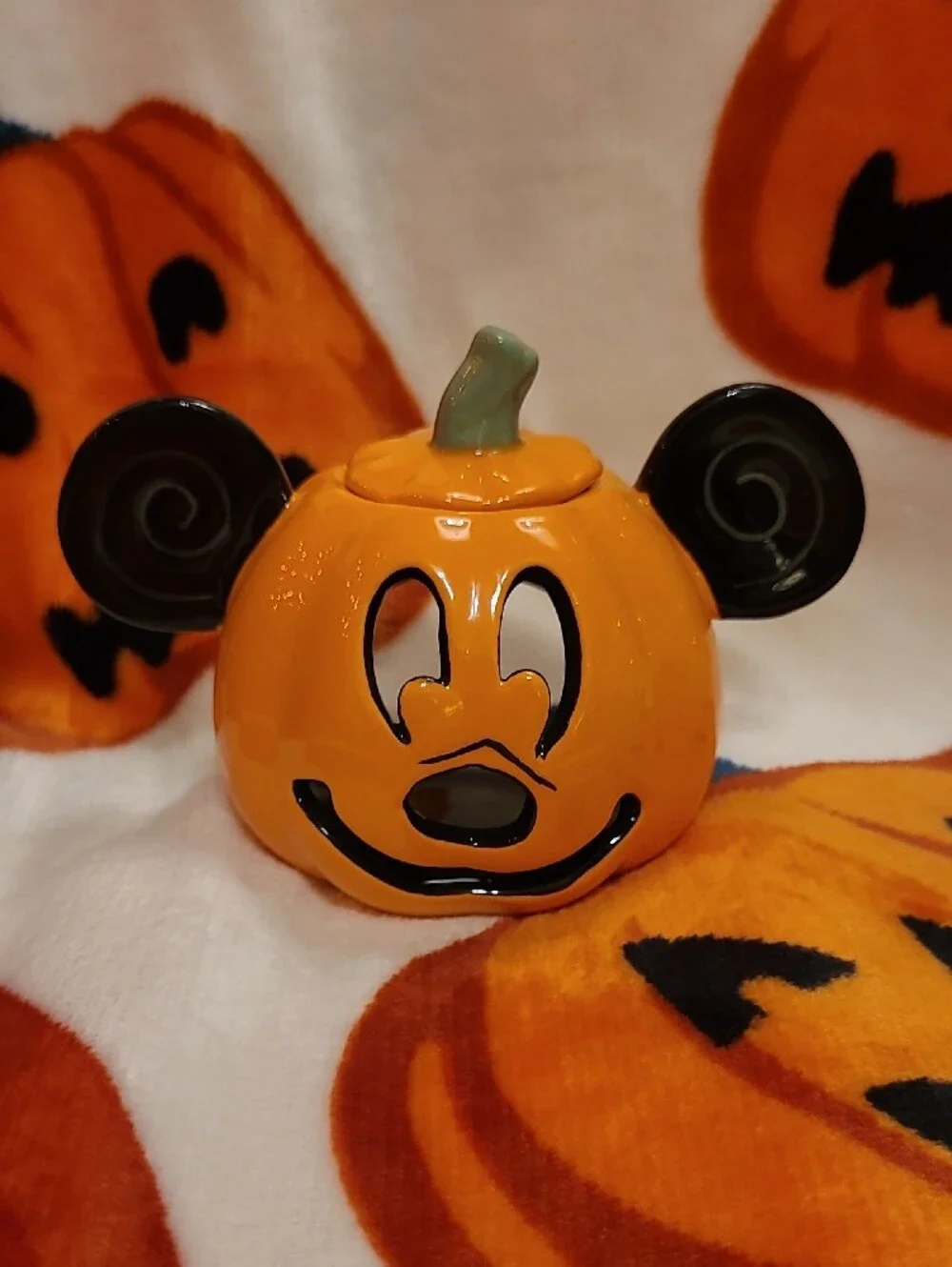 Disney halloween mickey
